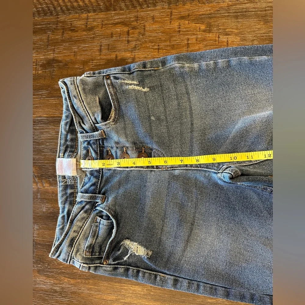 High Rise Distressed Denim Jeans - Picture 5 of 12